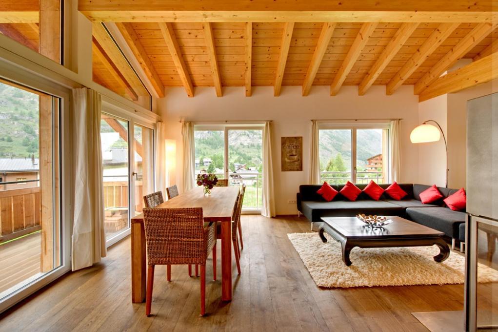 Apartment Windward ツェルマット 部屋 写真